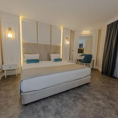 Отель Western Khan 4*