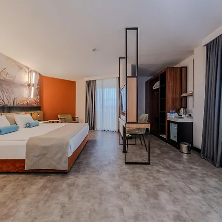 Western Khan Отель 4*