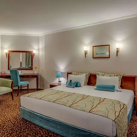 Hotel Western Khan