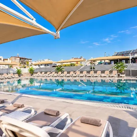 Western Khan Hotel 4*
