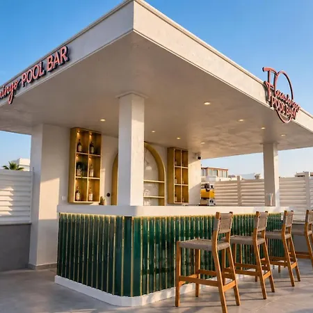 Hotel Western Khan 4*